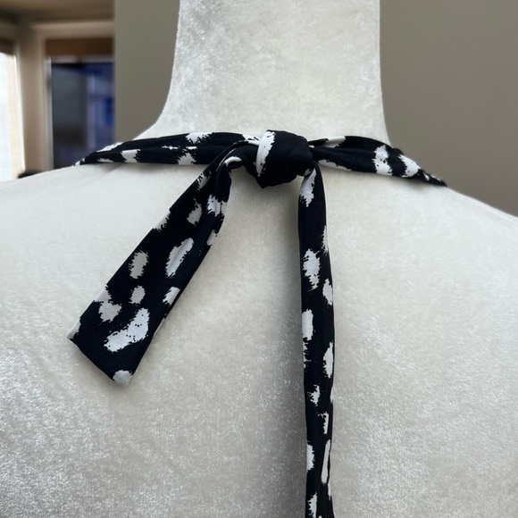 NEW MICHAEL KORS ONE PIECE SWIMSUIT - Picture 4 of 11